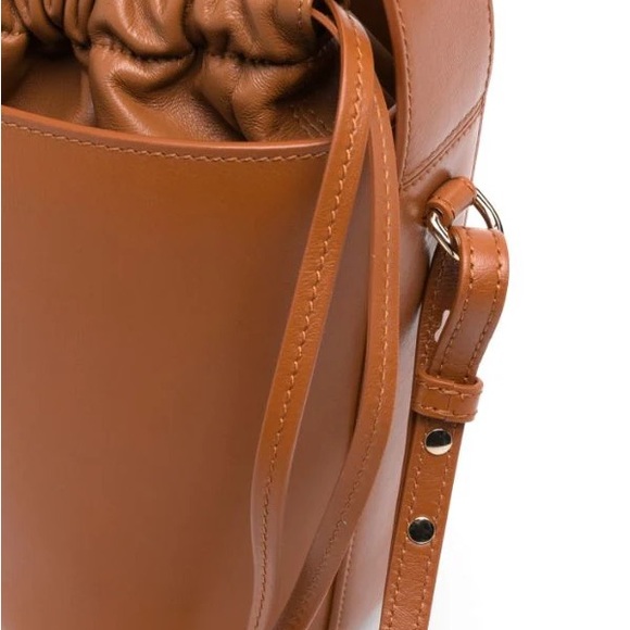 Chloé Sense leather bucket bag (Used) - Picture 2 of 5